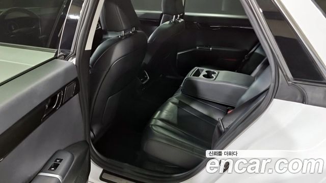 Hyundai Grandeur 2023 — photo 11