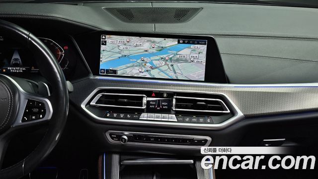BMW X5 2021 — photo 15