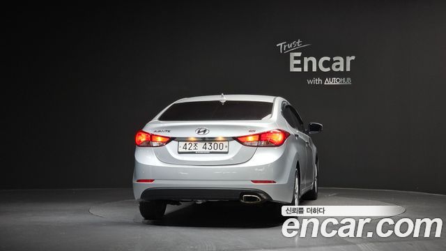 Hyundai AVANTE 2015 — photo 4