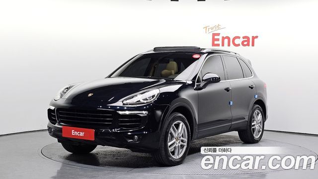 Porsche Cayenne 2016 — photo 1