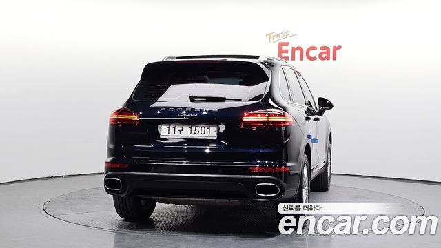 Porsche Cayenne 2016 — photo 4