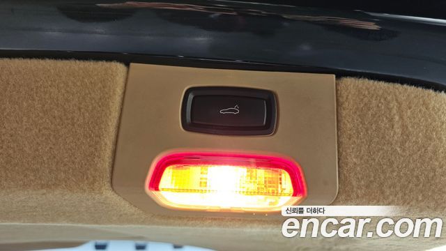 Porsche Cayenne 2016 — photo 20