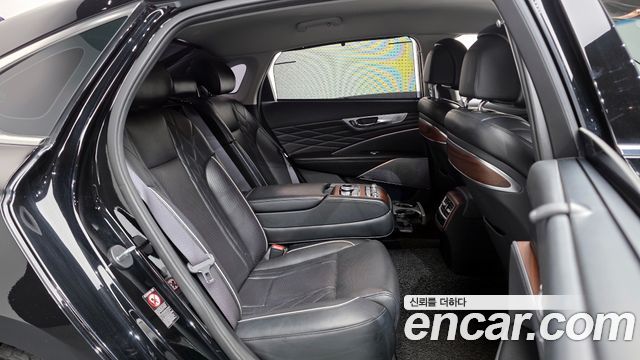 Kia K9 2019 — photo 12