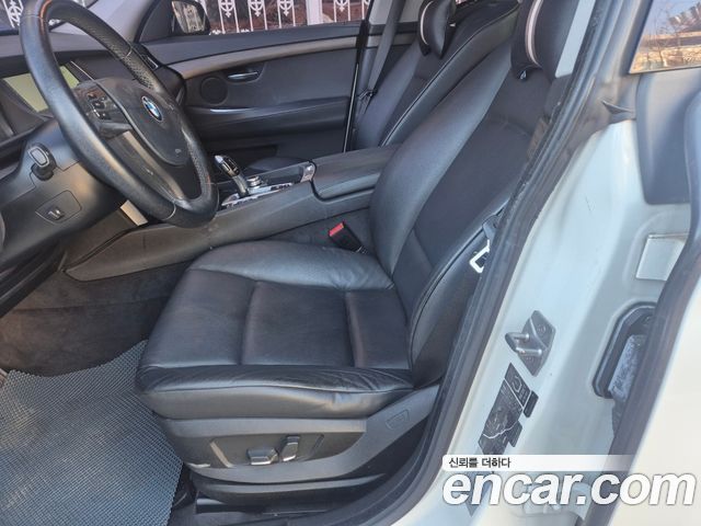 BMW Gran Turismo 2011 — photo 12