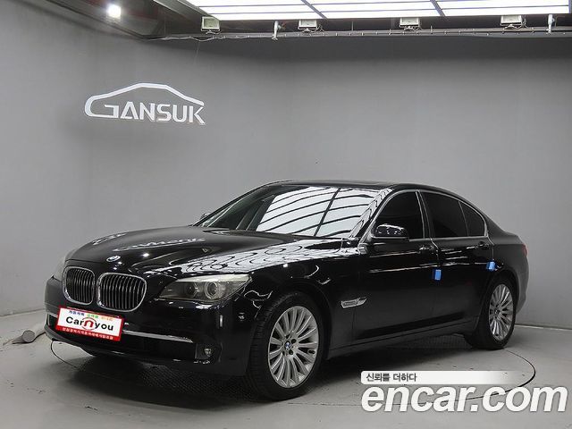 BMW 7-Series 2012 — photo 1