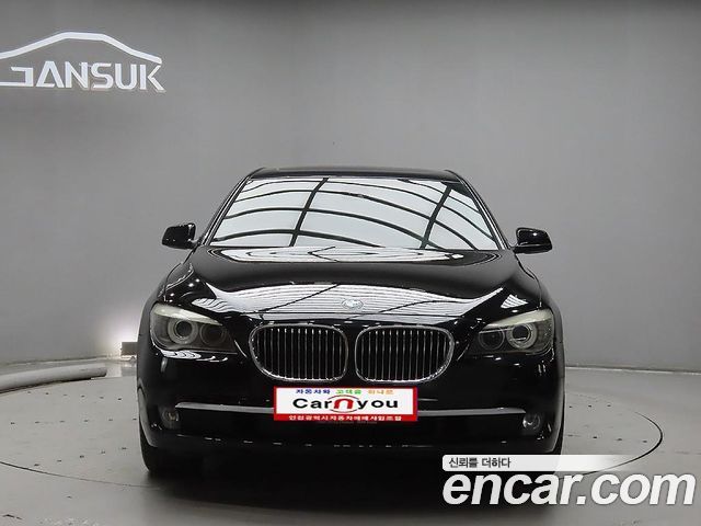 BMW 7-Series 2012 — photo 3