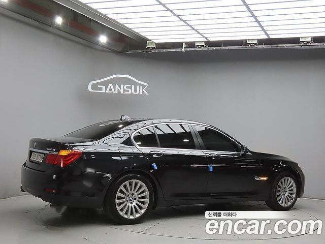 BMW 7-Series 2012 — photo 4