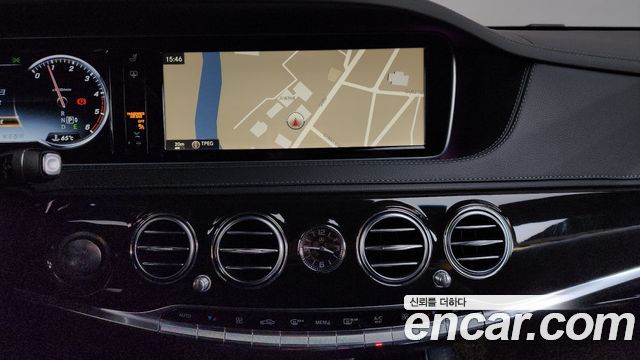 Mercedes-Benz S-Class 2015 — photo 15