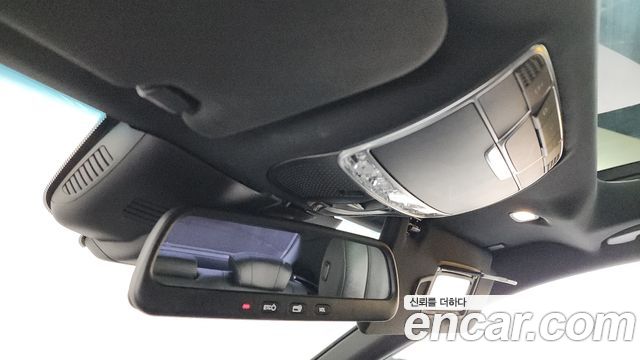 Mercedes-Benz S-Class 2015 — photo 17