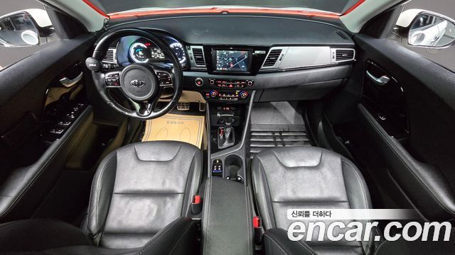Kia Niro 2017 — photo 7