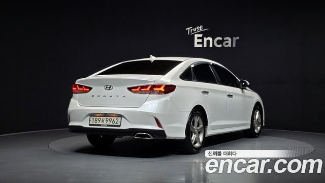 Hyundai Sonata 2018 — photo 2