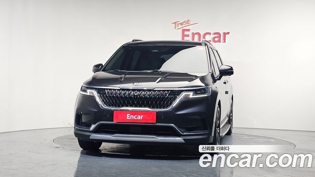 Kia Canival 2021 — photo 3