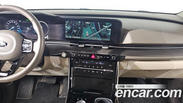 Kia Canival 2021 — photo 14