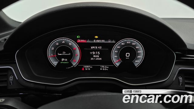 Audi A4 2021 — photo 8