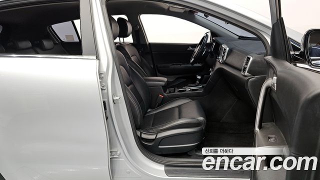 Kia Sportage 2019 — photo 10