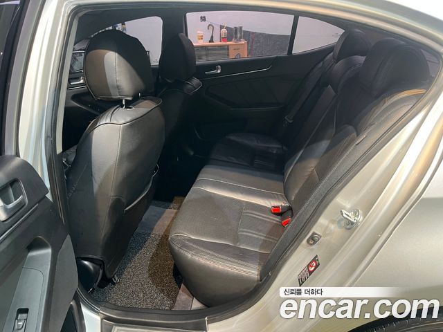 Kia K7 2012 — photo 19