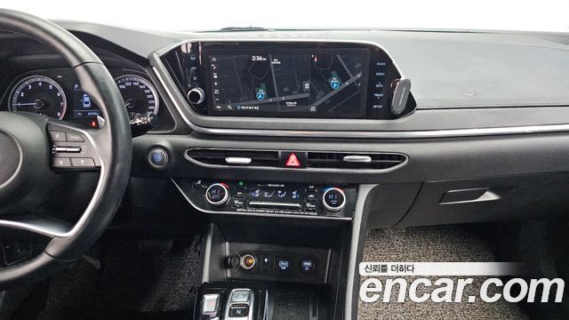 Hyundai Sonata 2020 — photo 16