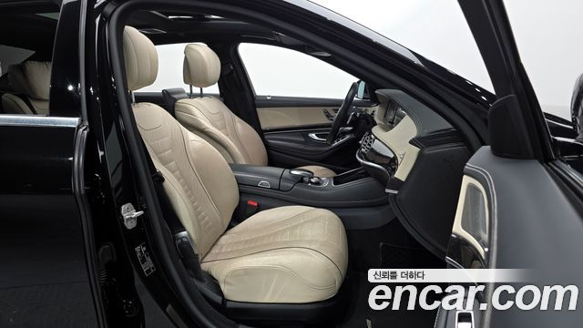 Mercedes-Benz S-Class 2016 — photo 10