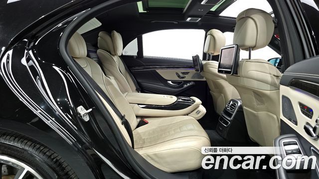 Mercedes-Benz S-Class 2016 — photo 12