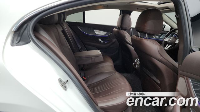 Mercedes-Benz CLS-Class 2021 — photo 12
