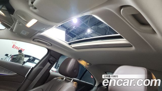 Mercedes-Benz CLS-Class 2021 — photo 19