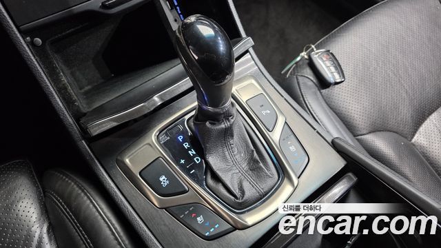 Hyundai Grandeur 2013 — photo 9