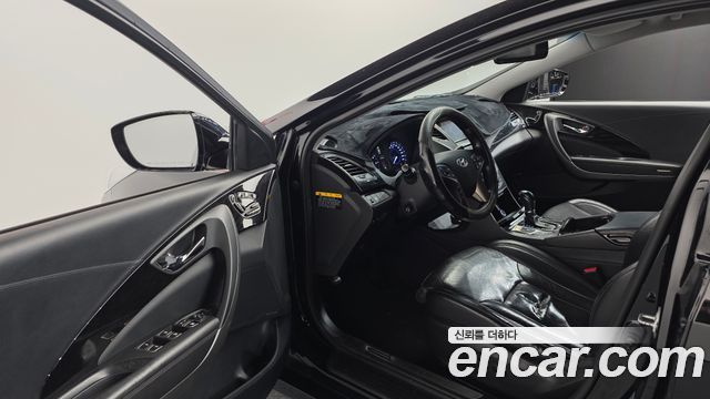 Hyundai Grandeur 2013 — photo 11