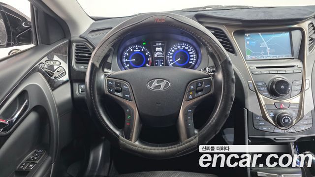Hyundai Grandeur 2013 — photo 14