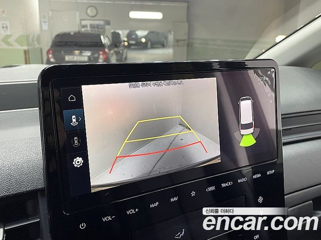 Hyundai Staria 2023 — photo 16