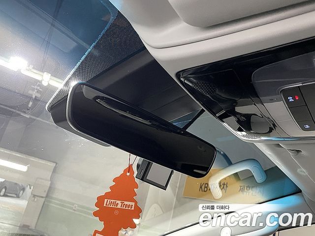 Hyundai Staria 2023 — photo 18