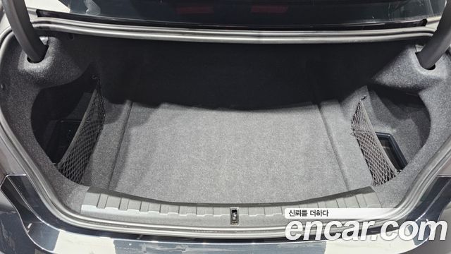 BMW 3-Series 2021 — photo 20
