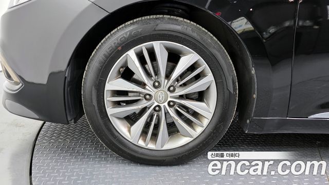 Hyundai Grandeur 2016 — photo 5