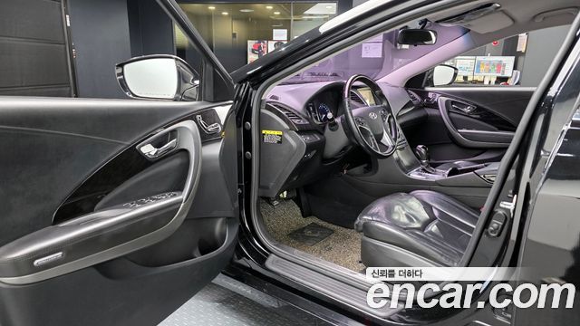 Hyundai Grandeur 2016 — photo 11