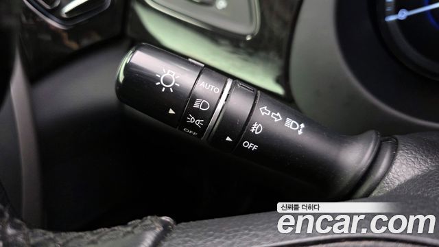 Hyundai Grandeur 2016 — photo 17