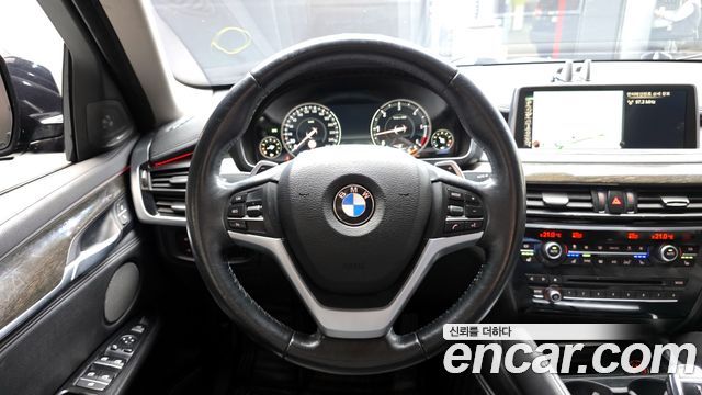 BMW X6 2016 — photo 13