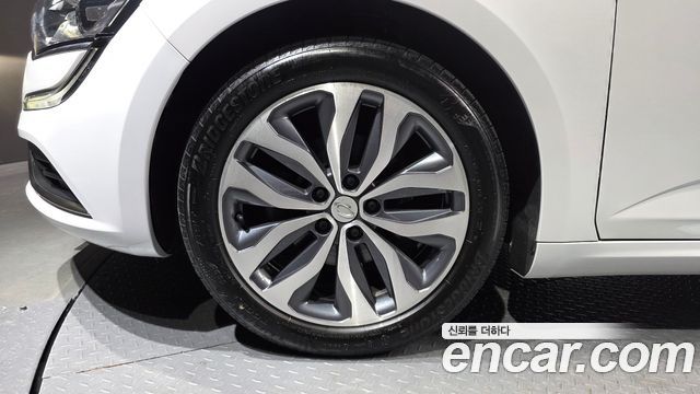Renault Korea SM6 2017 — photo 5