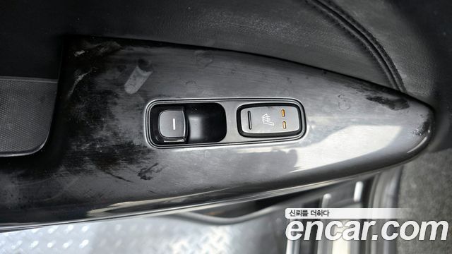 Kia K7 2017 — photo 17