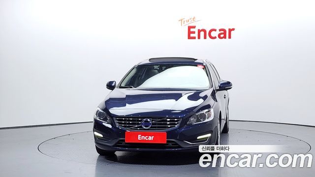 Volvo V60 2015 — photo 3
