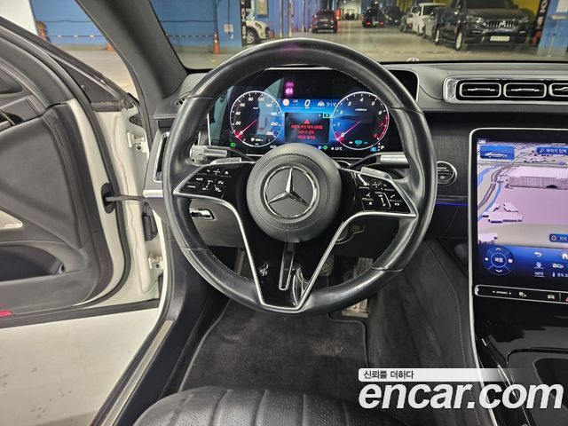 Mercedes-Benz S-Class 2022 — photo 7