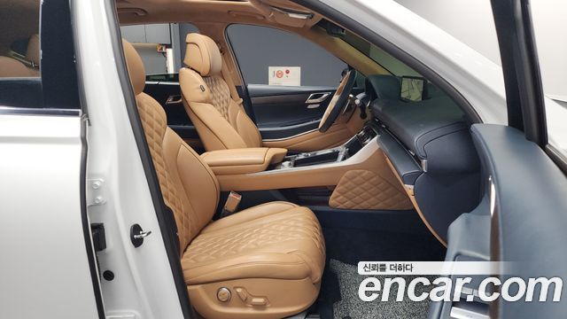 Genesis GV80 2021 — photo 11