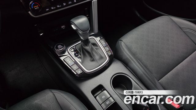 Kia Seltos 2023 — photo 9