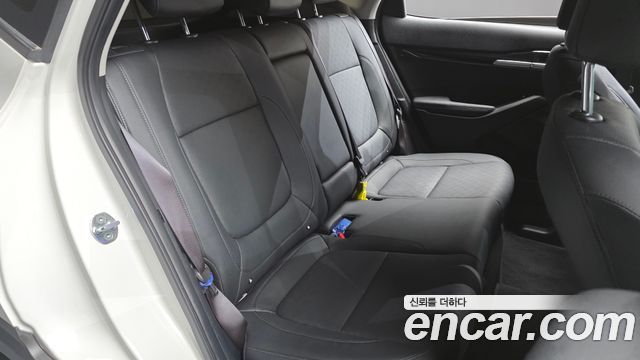 Kia Seltos 2023 — photo 12