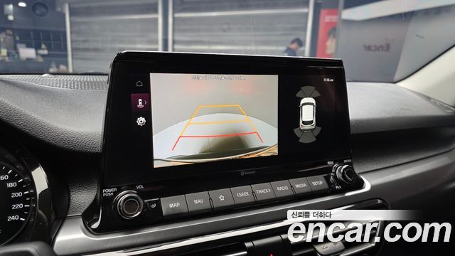 Kia Seltos 2023 — photo 16