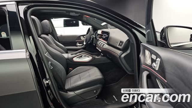 Mercedes-Benz GLE-Class 2025 — photo 10