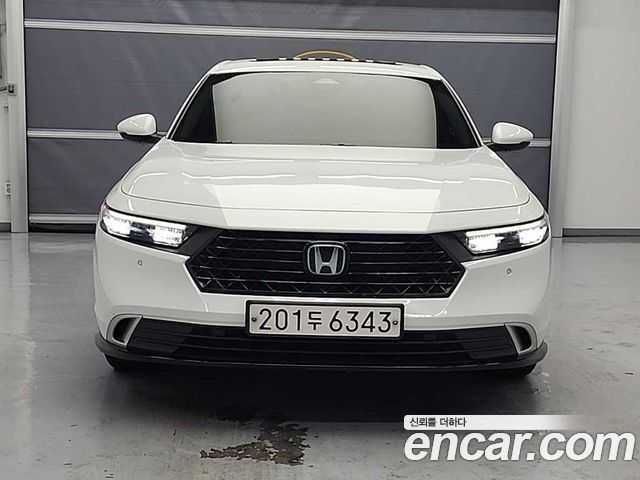 Honda Accord 2023 — photo 2
