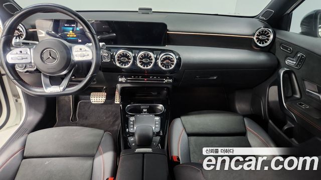 Mercedes-Benz A-Class 2021 — photo 7