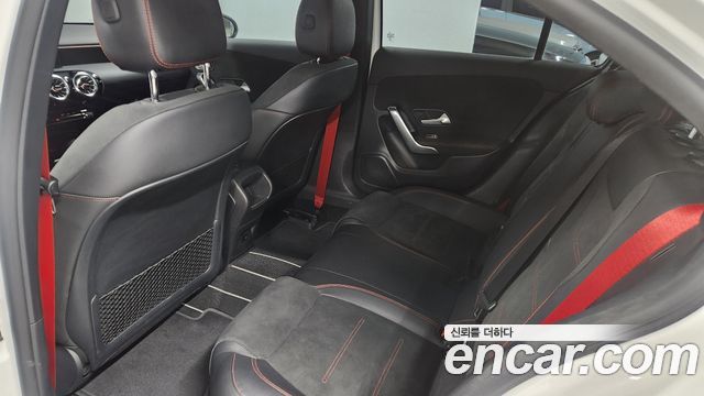 Mercedes-Benz A-Class 2021 — photo 10