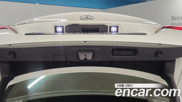 Mercedes-Benz A-Class 2021 — photo 17