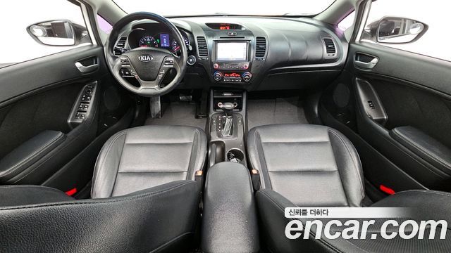 Kia K3 2013 — photo 7