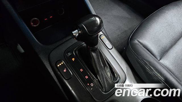Kia K3 2013 — photo 9